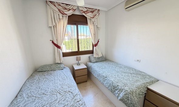 Resale - Bungalow - Orihuela Costa - Villamartin