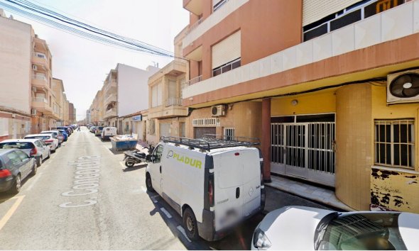 Resale - Apartment - Torrevieja