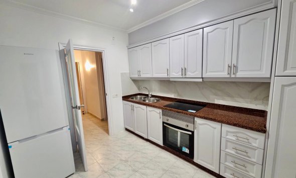 Resale - Apartment - Torrevieja