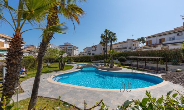 Resale - Apartment - Torrevieja - La Mata