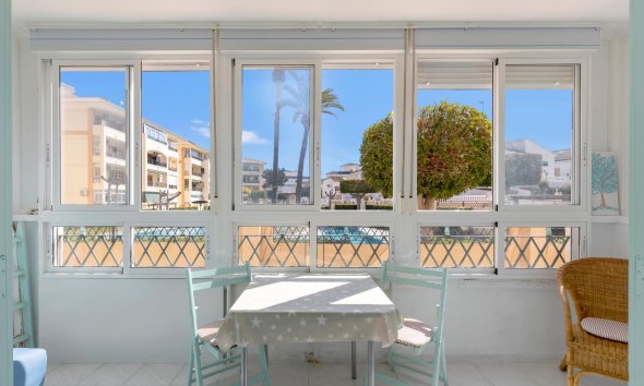 Resale - Apartment - Torrevieja - La Mata