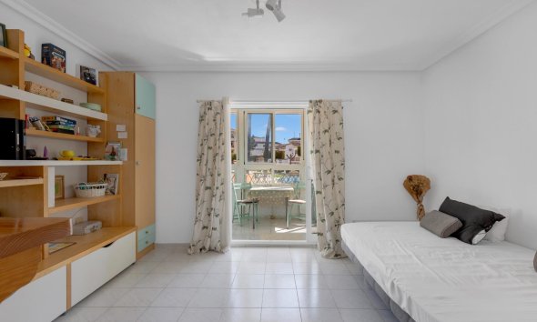 Resale - Apartment - Torrevieja - La Mata