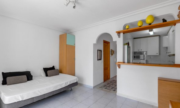 Resale - Apartment - Torrevieja - La Mata