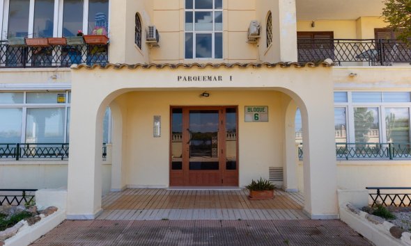 Resale - Apartment - Torrevieja - La Mata