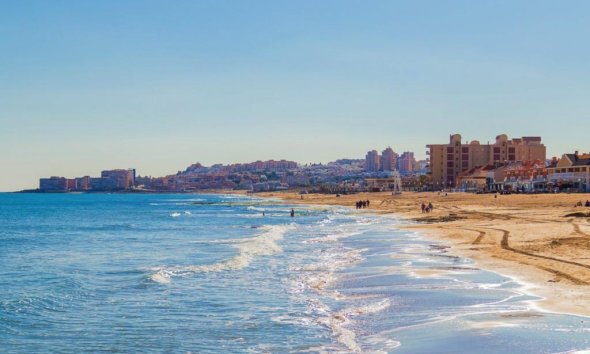 Resale - Apartment - Torrevieja - La Mata