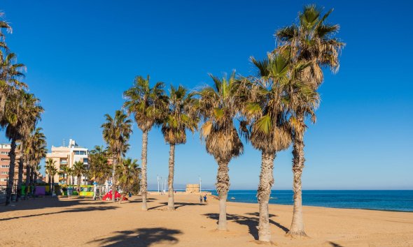 Resale - Apartment - Torrevieja - La Mata