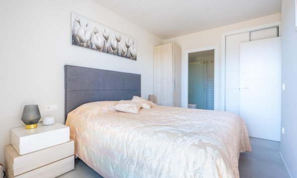 Resale - Apartment - Pilar de la Horadada - Mil Palmeras