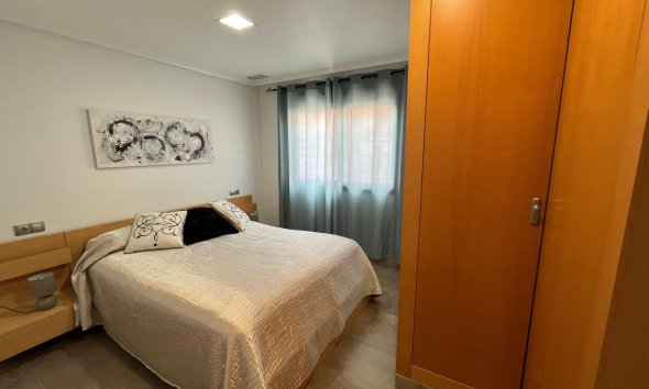 Resale - Apartment - Torrevieja - La Mata pueblo