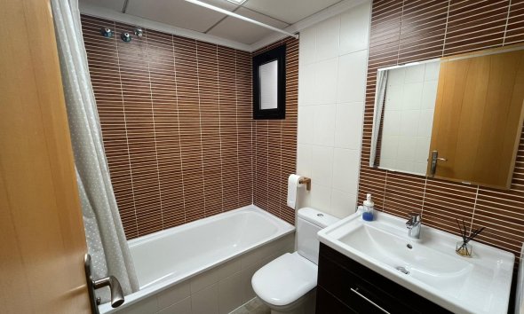 Resale - Apartment - Torrevieja - La Mata pueblo