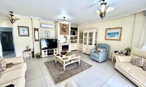 Reventa - Villa - Pinar de Campoverde