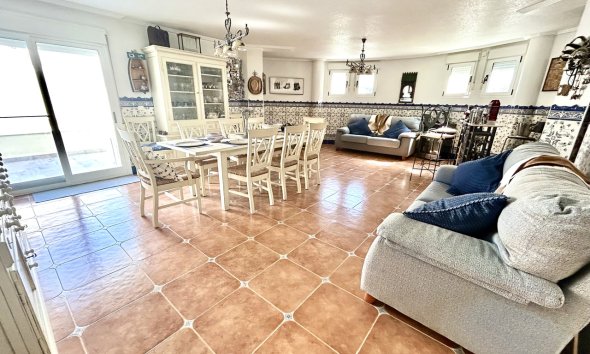 Reventa - Villa - Pinar de Campoverde