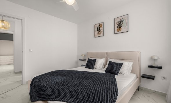 Resale - Apartment - Torrevieja - Playa de El Cura