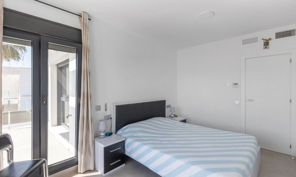 Reventa - Villa - Vistabella Golf