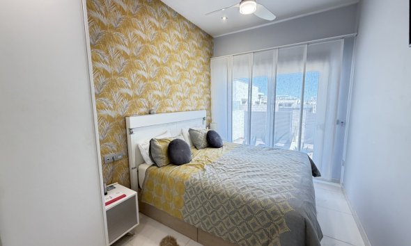 Resale - Villa - Orihuela Costa - Villamartin