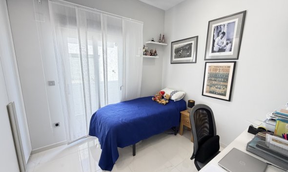 Resale - Villa - Orihuela Costa - Villamartin