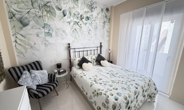 Resale - Villa - Orihuela Costa - Villamartin