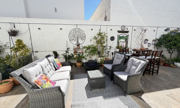 Resale - Villa - Orihuela Costa - Villamartin