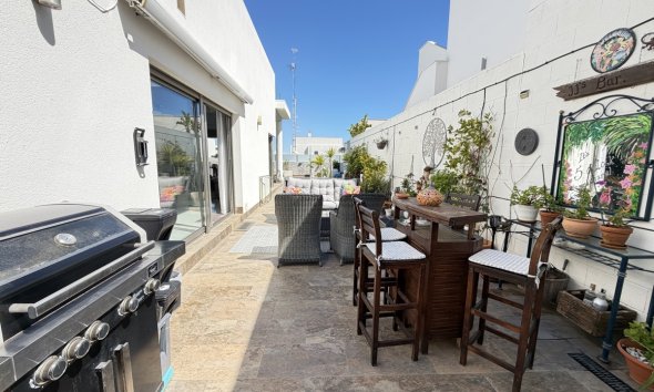 Resale - Villa - Orihuela Costa - Villamartin