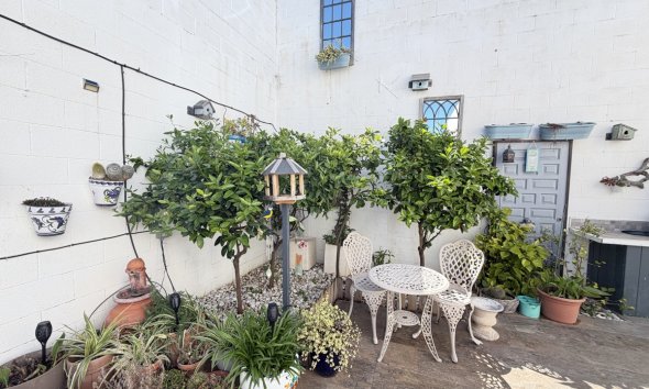 Resale - Villa - Orihuela Costa - Villamartin