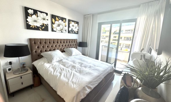 Resale - Apartment - Orihuela Costa - Playa Flamenca