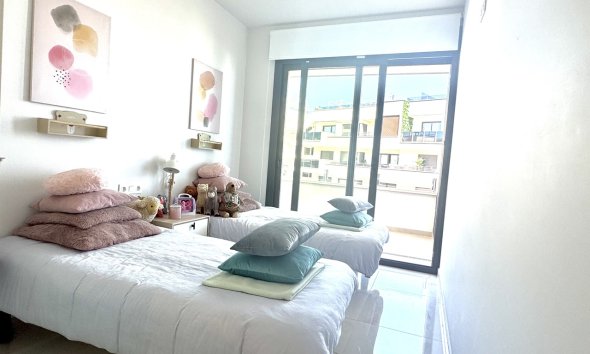 Resale - Apartment - Orihuela Costa - Playa Flamenca