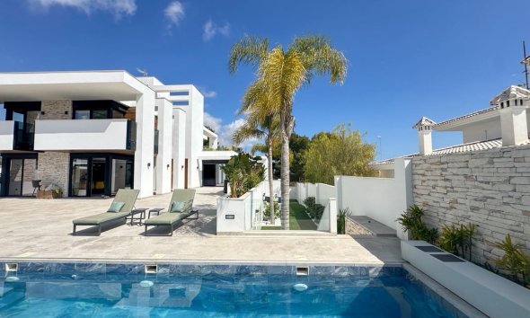 Rynek Wtórny - Willa - Orihuela Costa - Villamartin