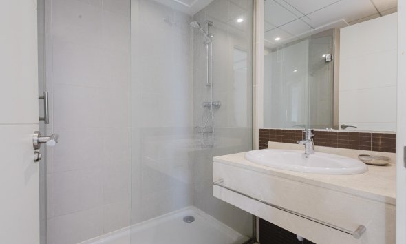 Resale - Apartment - Orihuela Costa - Las Colinas Golf