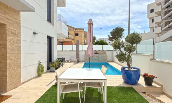 Reventa - Villa - Orihuela Costa - Villamartín
