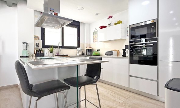 Reventa - Villa - Orihuela Costa - Villamartín