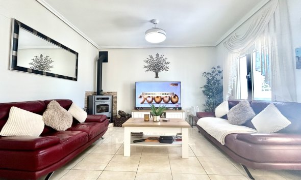 Resale - Villa - Orihuela Costa - Villamartin