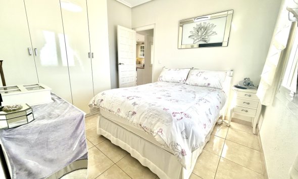 Resale - Villa - Orihuela Costa - Villamartin