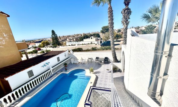 Resale - Villa - Orihuela Costa - Villamartin