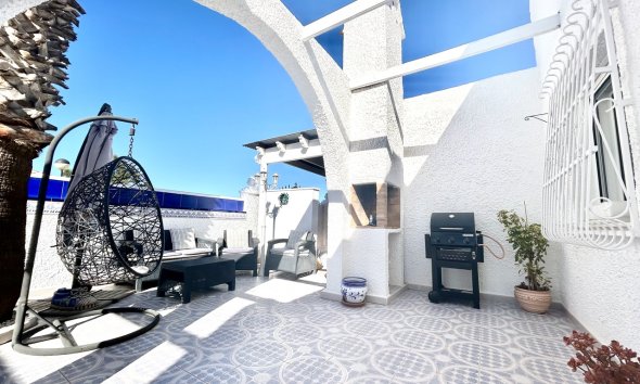 Resale - Villa - Orihuela Costa - Villamartin