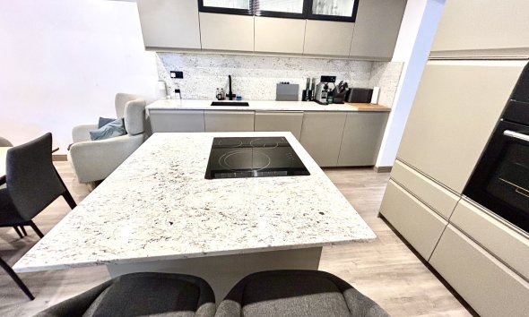 Reventa - Adosado - San Miguel de Salinas