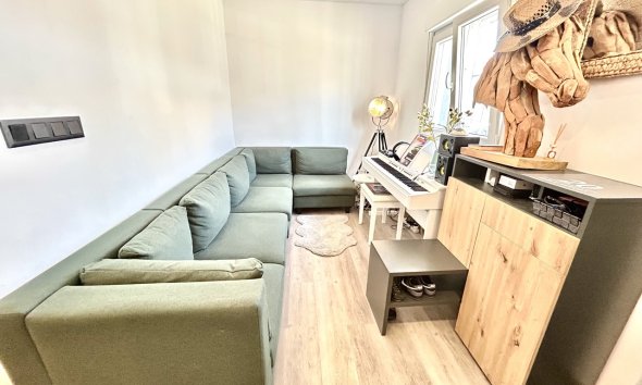 Reventa - Adosado - San Miguel de Salinas