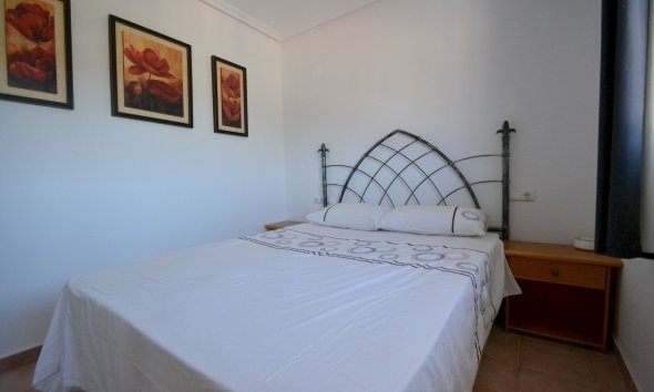 Resale - Terraced house / Townhouse - Guardamar del Segura - El Edén - Los Estaños