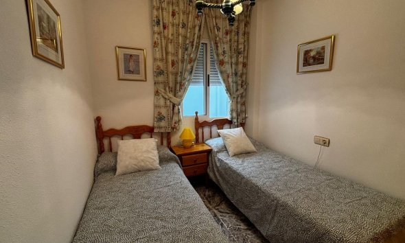 Reventa - Apartamento - Torrevieja - Playa del cura