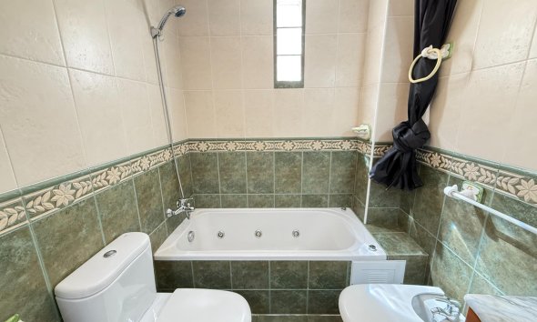 Reventa - Apartamento - Torrevieja - Playa del cura