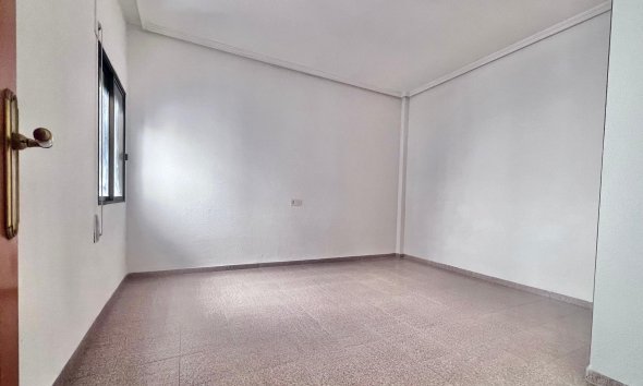 Resale - Duplex / Two-storey apartment - Pilar de la Horadada - Zona Pueblo