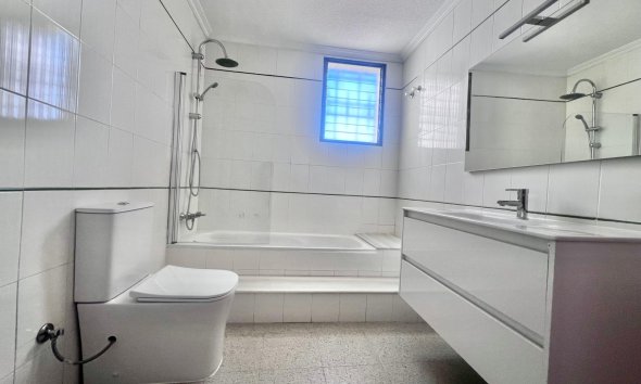 Resale - Duplex / Two-storey apartment - Pilar de la Horadada - Zona Pueblo