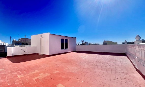 Resale - Duplex / Two-storey apartment - Pilar de la Horadada - Zona Pueblo