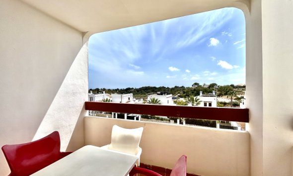 Resale - Apartment - Orihuela Costa - Villamartin