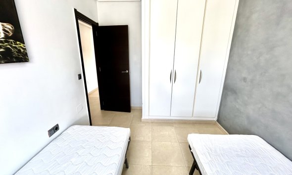 Resale - Apartment - Orihuela Costa - Villamartin