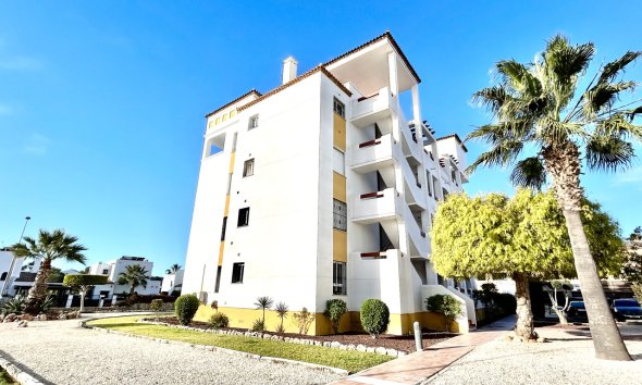 Resale - Apartment - Orihuela Costa - Villamartin