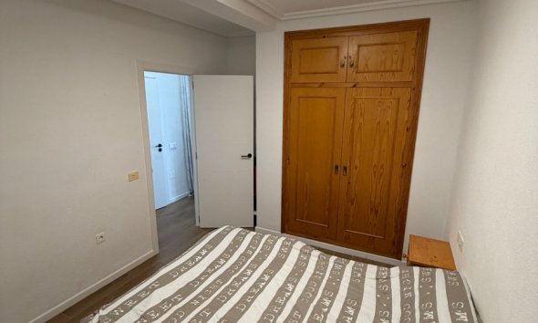 Resale - Apartment - Orihuela Costa - Punta Prima