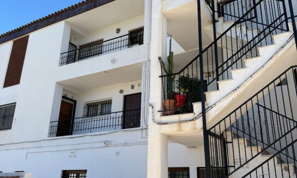 Resale - Apartment - Orihuela Costa - Punta Prima