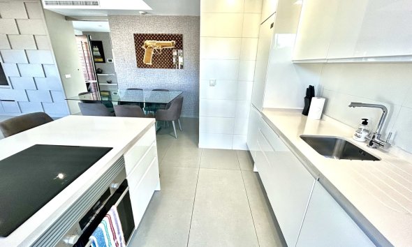 Resale - Villa - Torrevieja - Los Balcones