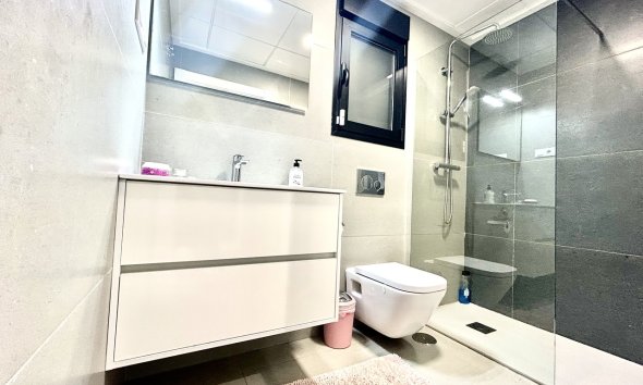 Resale - Villa - Torrevieja - Los Balcones