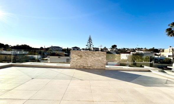 Resale - Villa - Torrevieja - Los Balcones