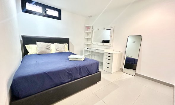 Resale - Villa - Torrevieja - Los Balcones